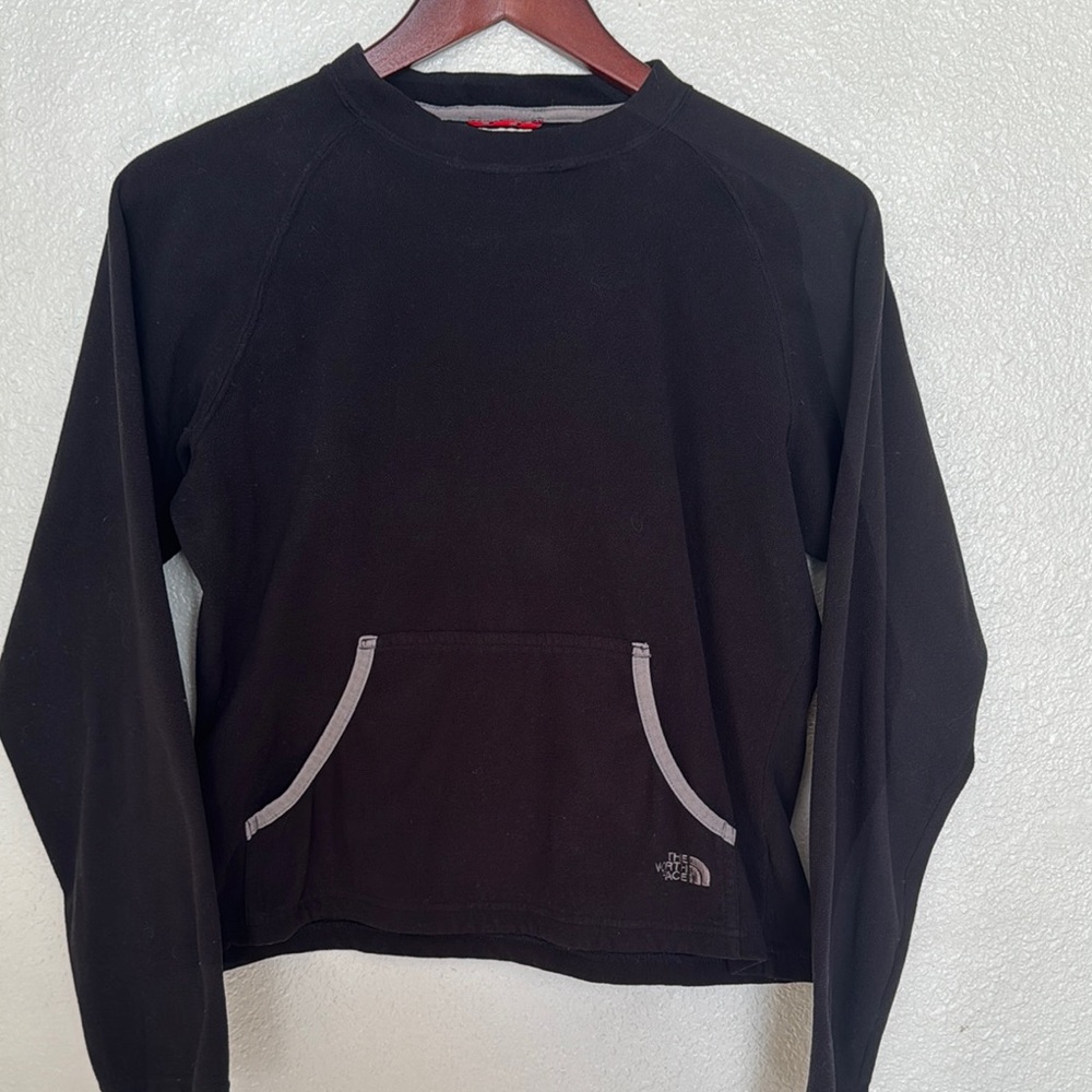 The North Face women’s Black Sweater